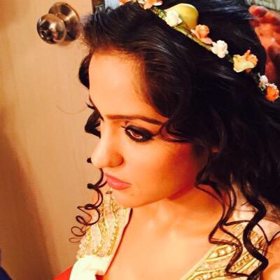 'Ishqedarriyaan' actors Mahaakshay, Evelyn have a blast duringRaipur promotions