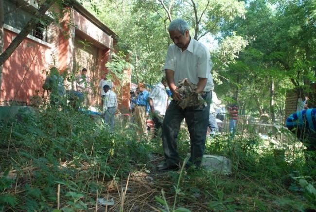 IGNOU observes Cleanliness Day