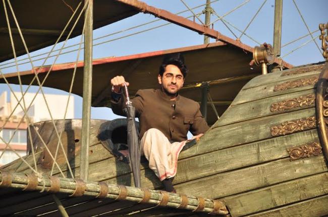 Team Hawaizaada recreates history in Mumbai beach