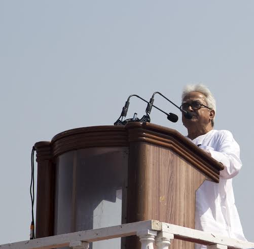 CPI-M attacks TMC, BJP at Brigade rally