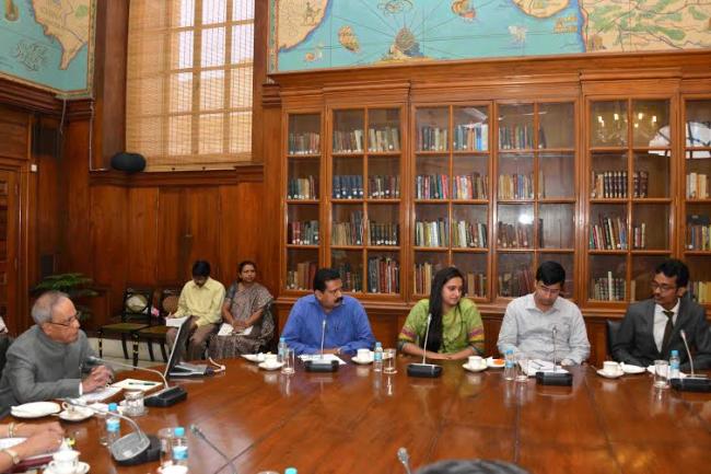 President meets NIT scholars 