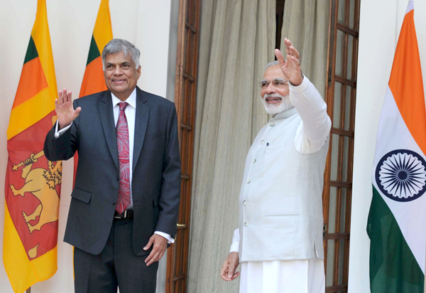 PM Narendra Modi meets Sri Lankan PM