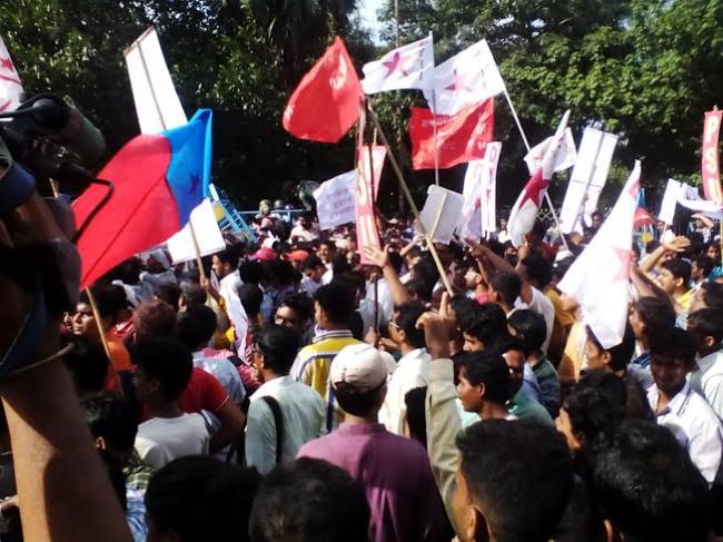 Kolkata: Left's youth and students wings hold protest march