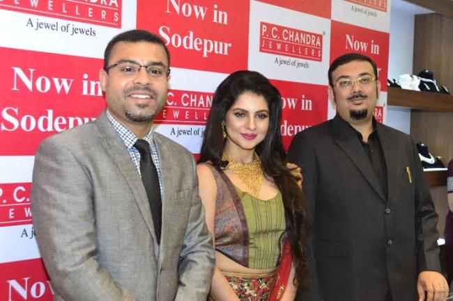 PC Chandra Jewelers opens new showroom in Sodepur