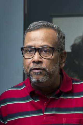 Arrival of e-commerce websites has widen the scope in photography, feels Sanat Ghosh dean IIPK 
