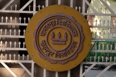 JU: Students start hunger strike to remove VC