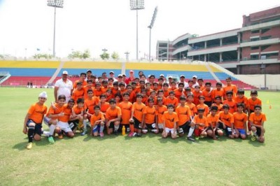 Budding footballers shoot for stars in Delhi Dynamos FC  