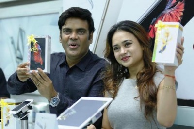 Kolkata: iPhone 6s launched in The Prime