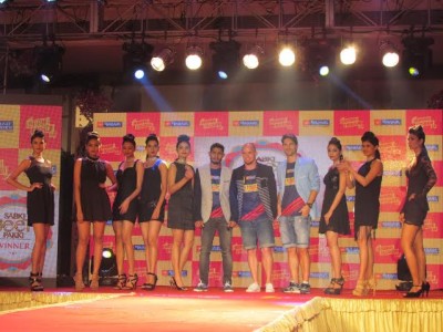 ATK players sizzles at Baazar Kolkata's fall collection launch