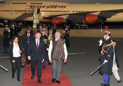 Major defence deal likely to be announced during Modi's France visit