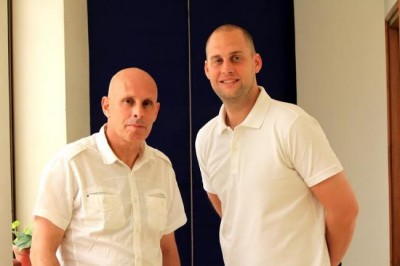 Lee Johnson takes charge