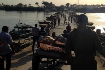 Displaced Iraqis face mounting difficulties as fighting continues 