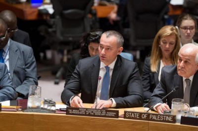 Decisive action by Israel and Palestinians can dispel view that peace process 'on life support' : UN envoy