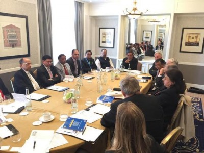 High-profile West Bengal govt delegation and ICC meets London Chamber representatives   