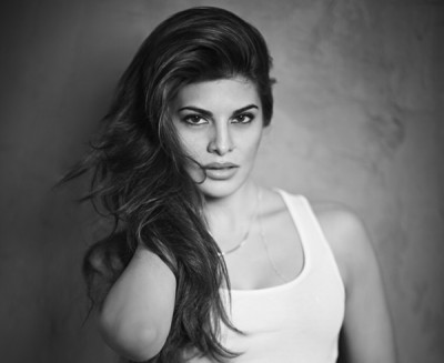 Jacqueline Fernandez to buy house for her mother in Malaysia