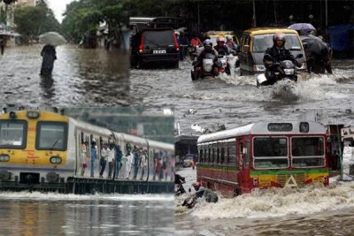 High tide hits rain-battered Mumbai