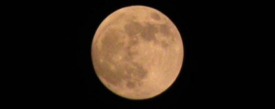 World waits to see supermoon eclipse tonight