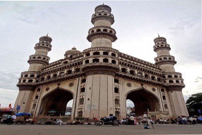 Hyderabad: Teenager dies in street fight