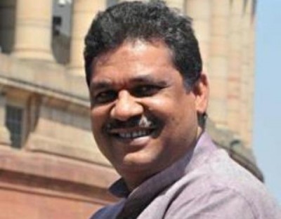 DDCA: Shatrughan Sinha calls  Kirti Azad a 'hero'