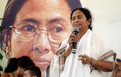 Mamata visits North 24 Parganas to monitor flood situation