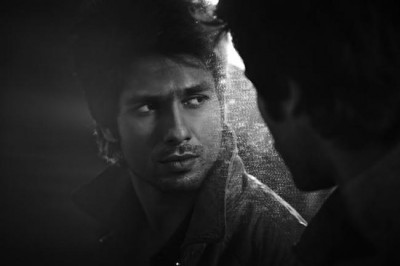 Shahid Kapoor happy to be associated with ace directors