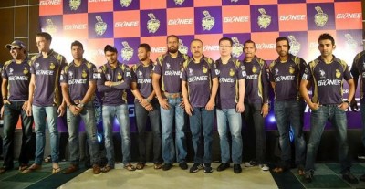 KKR win toss, elect to field