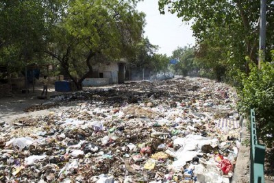 East Delhi MCD sanitation workers end strike