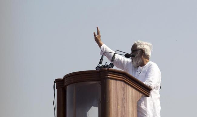 CPI-M attacks TMC, BJP at Brigade rally