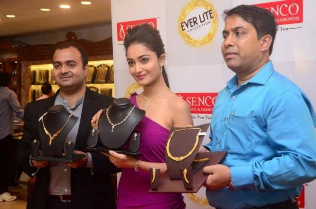 Senco Gold and Diamonds launches 'Everlite Collection' ahead of festive season