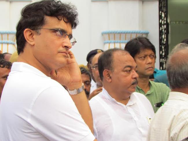 Dignitaries pay tributes to Jagmohan Dalmiya at CAB in Kolkata