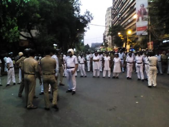 Left Front holds protest rally in Kolkata