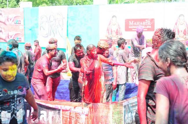 Kolkata's PC Chandra Gardens celebrates Holi