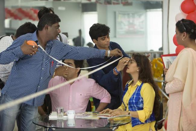 Producer does make up for Juhi Chawla for 'Chalk N Duster'