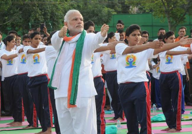 PM Modi leads mass yoga demonstration in Delhi on first International Yoga Day