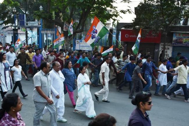 Bengal polls: Mamata Banerjee holds rally in Kolkata