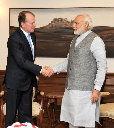  The Chairman, CISCO, Mr. John Chambers calls on the Prime Minister