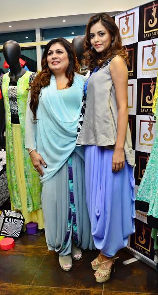 Jaya Misra unveils latest collection in Kolkata