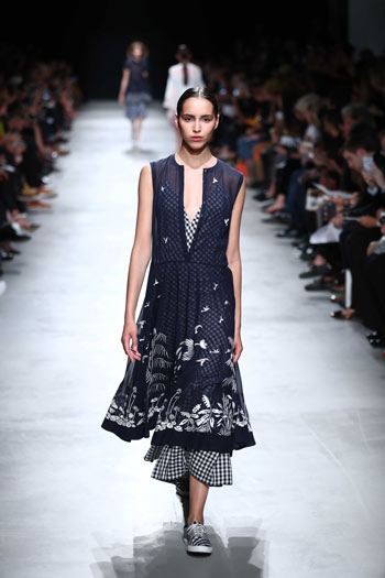 Rahul Mishra showcases Paris Fashion Week 2016 