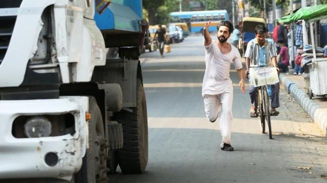 Ayushmann Khurrana shoots for Meri Pyaari Bindu in Kolkata