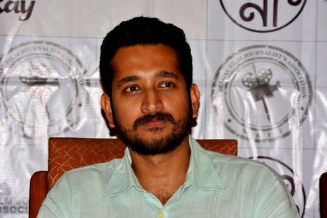 Screenplay of Bombaiyer Bombete released in Kolkata