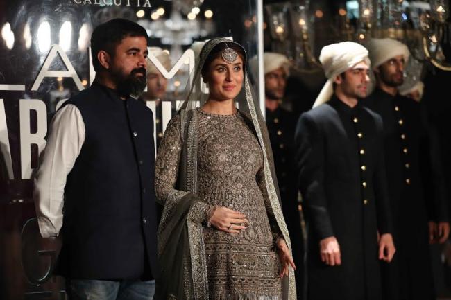 LFW: Bollywood stars attend grand finale