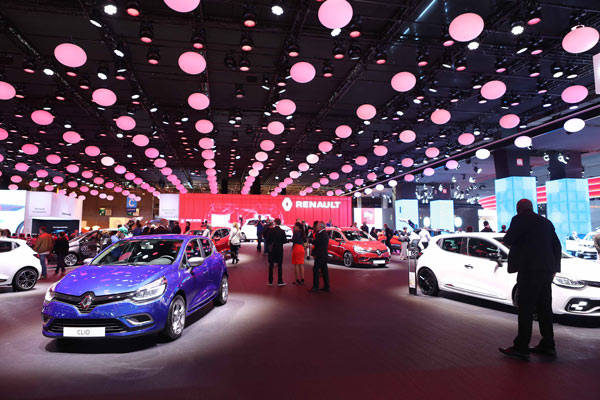 Paris Motor Show captures hearts