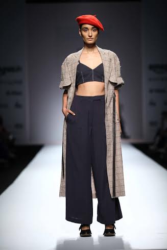 Amazon India Fashion Week: Ragini Ahuja showcases his collection