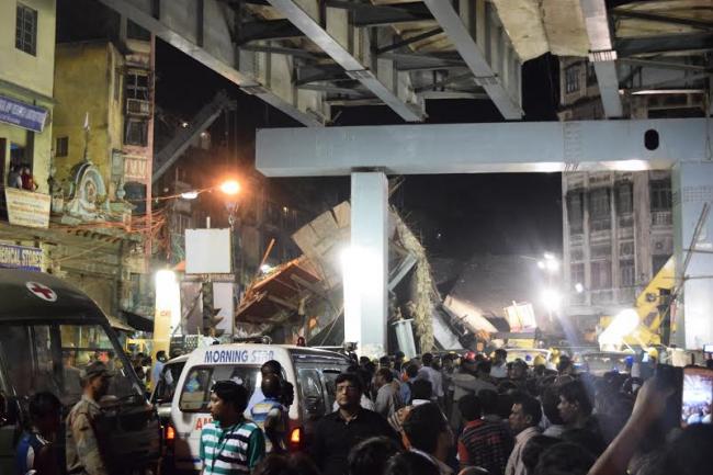 Rescue operation underway after Kolkata flyover collapse
