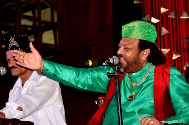 Ehsaan Bharti performs in Kolkata