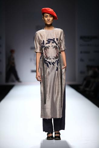 Amazon India Fashion Week: Ragini Ahuja showcases his collection
