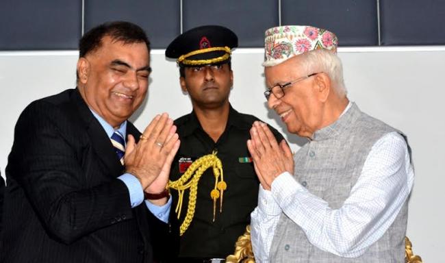 Keshari Nath Tripathi launches Dr. Phanikanta Mishra's book in Kolkata