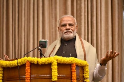 Important that our youth remains connected with the spirit of the Constitution, says PM Modi