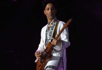 Bollywood remembers  pop music icon Prince