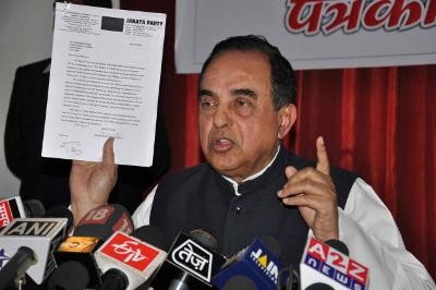 NSUI members stage protest outside Subramanian Swamy's seminar on Ram temple